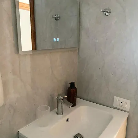 Luxury Escape Lendinuso